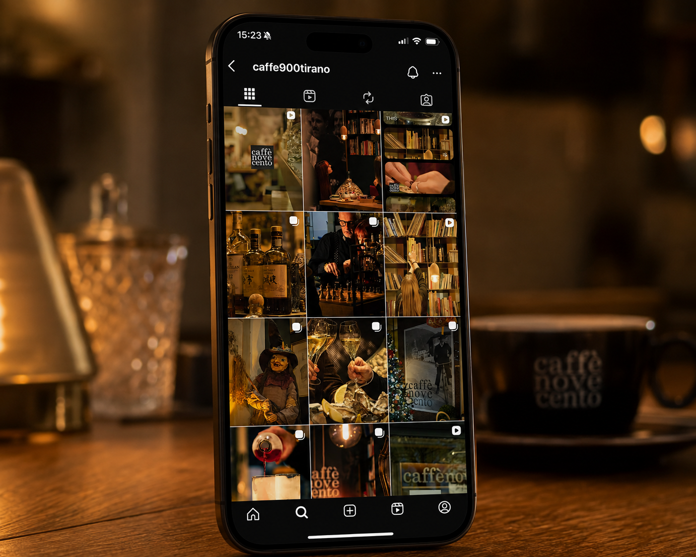 Mockup social Caffè Novecento